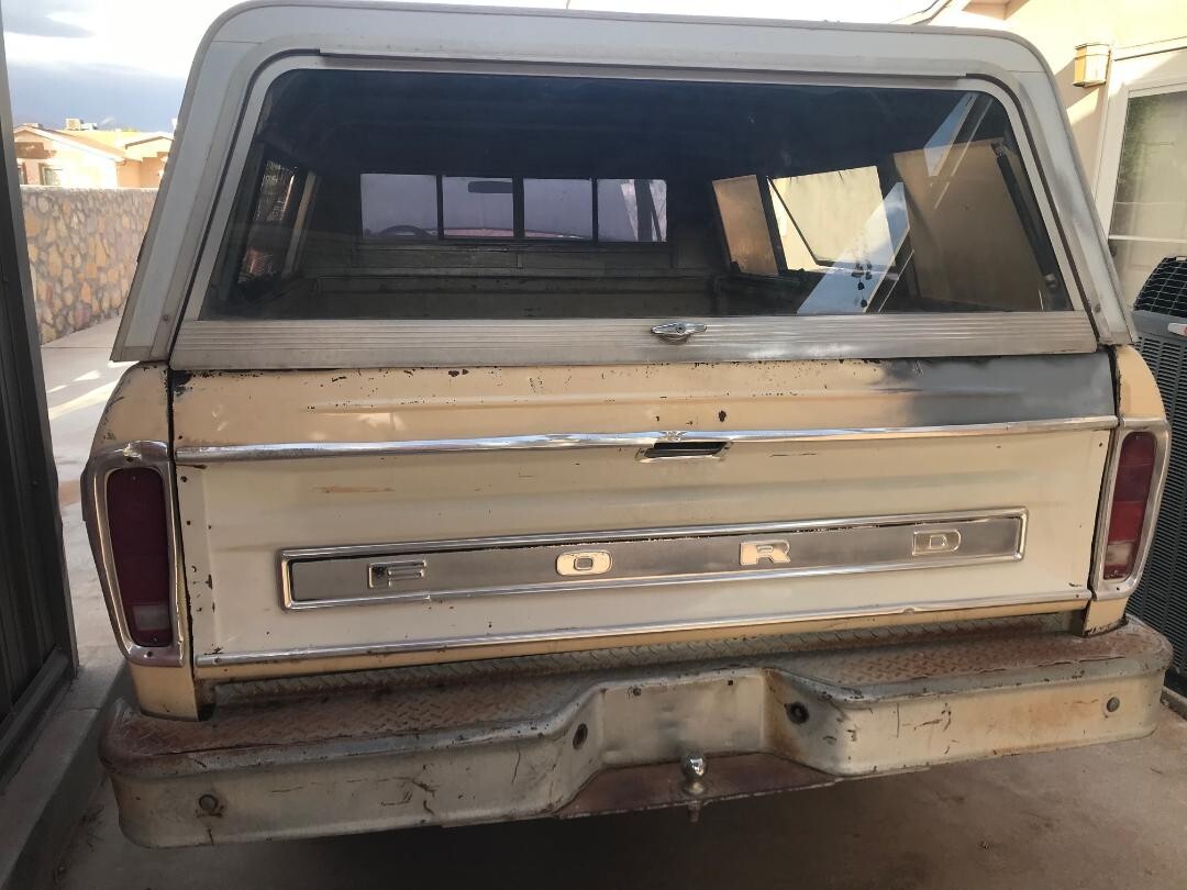 Ford-F-250-1979-8