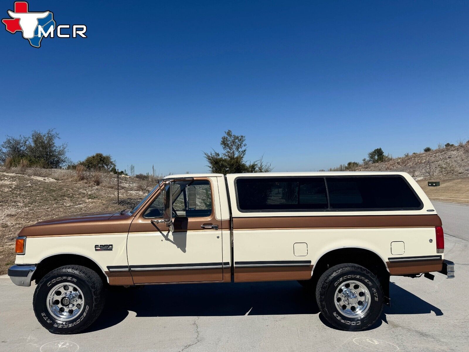 Ford-F-250-1987-Standard-Cab-Pickup-2