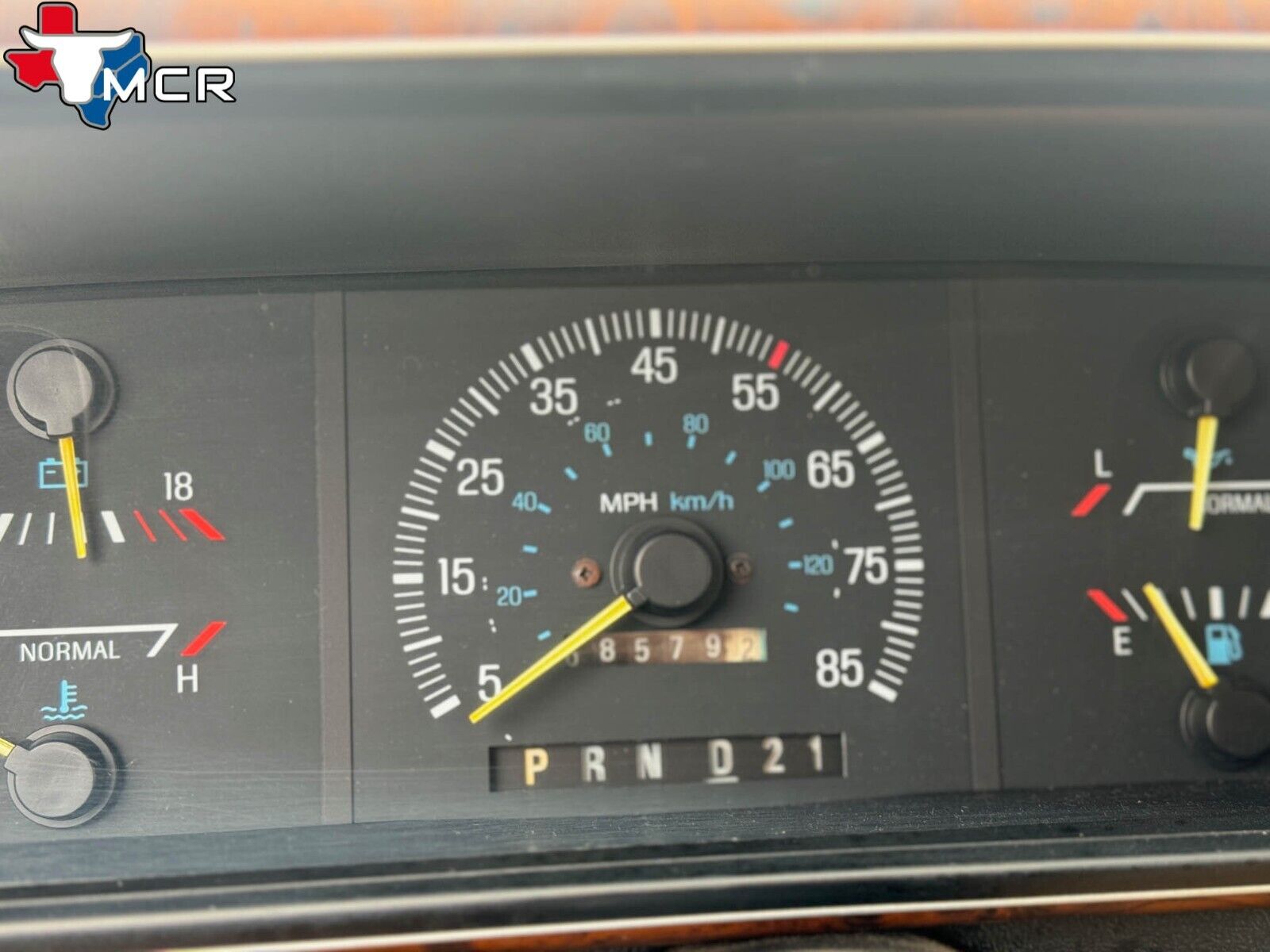 Ford-F-250-1987-Standard-Cab-Pickup-29