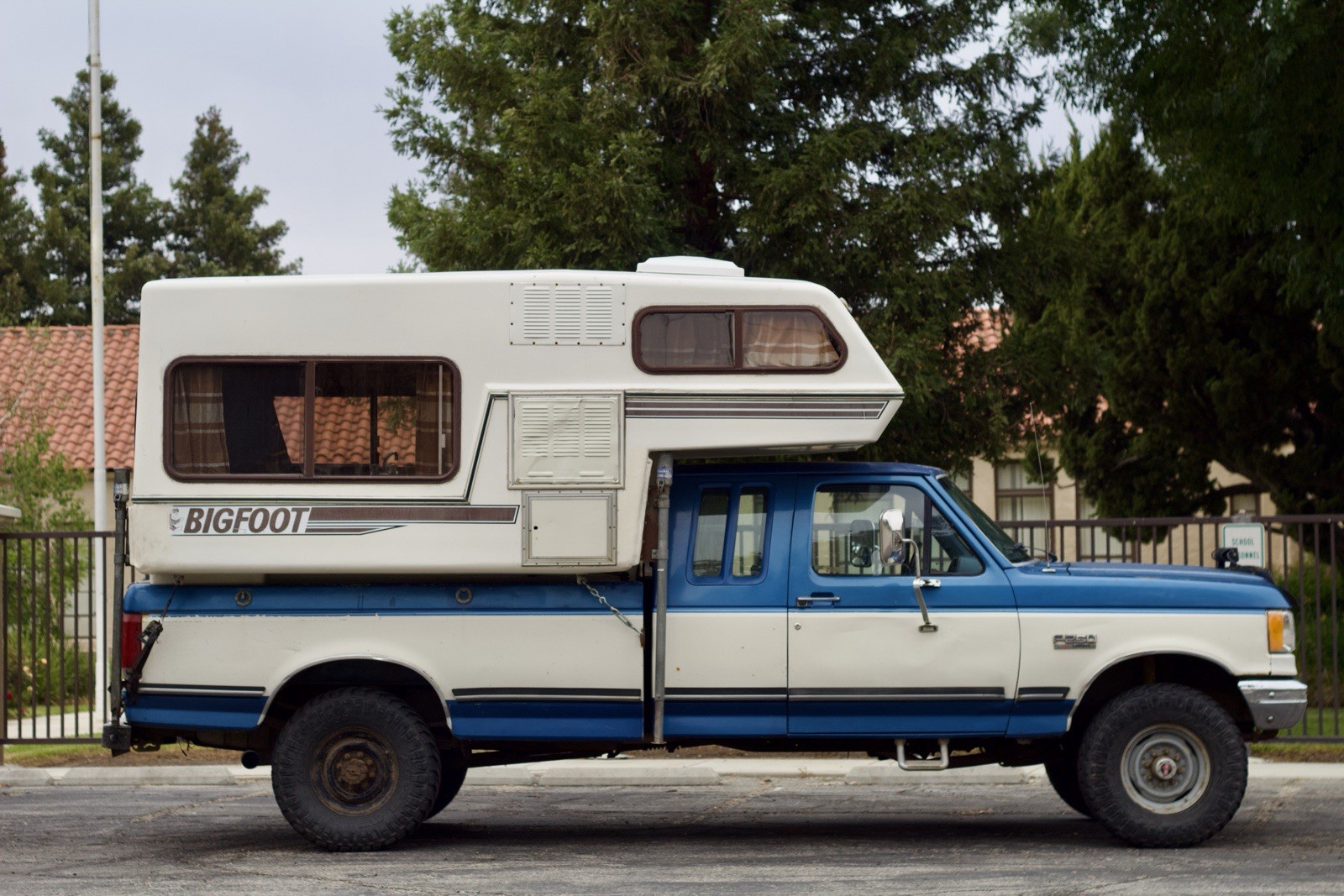 Ford-F-250-1988-Extended-Cab-Pickup-1