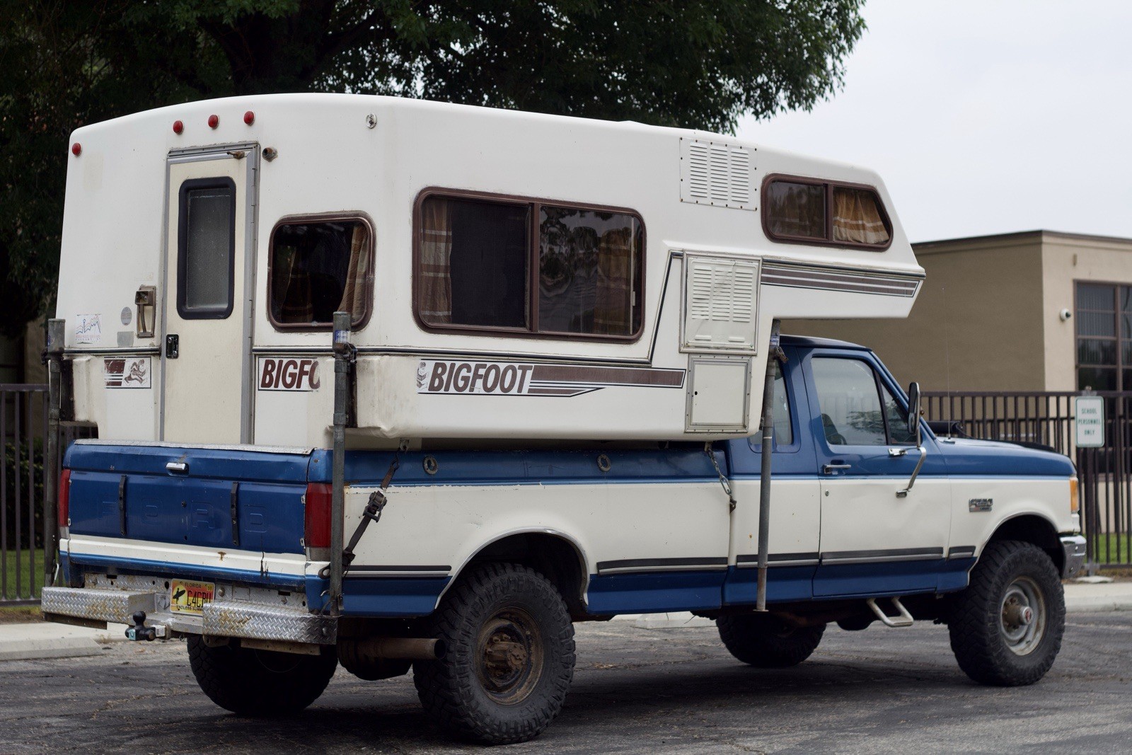 Ford-F-250-1988-Extended-Cab-Pickup-2