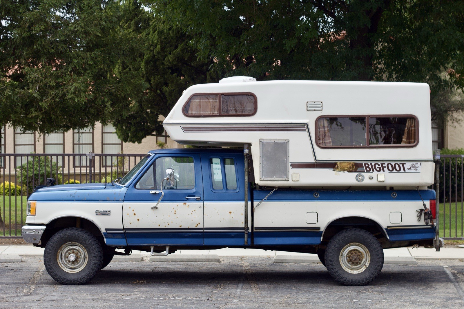 Ford-F-250-1988-Extended-Cab-Pickup-5
