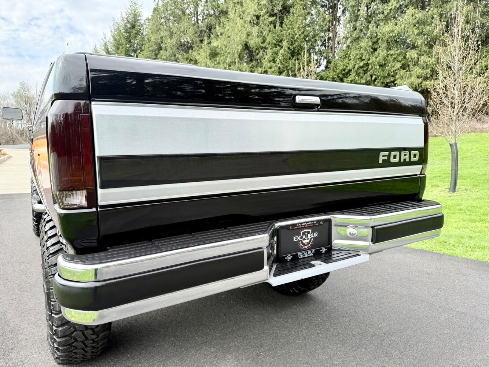 Ford-F-250-1988-Standard-Cab-Pickup-16