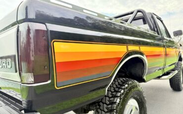 Ford-F-250-1988-Standard-Cab-Pickup-17