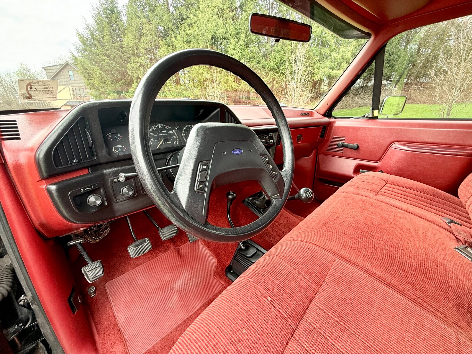 Ford-F-250-1988-Standard-Cab-Pickup-24