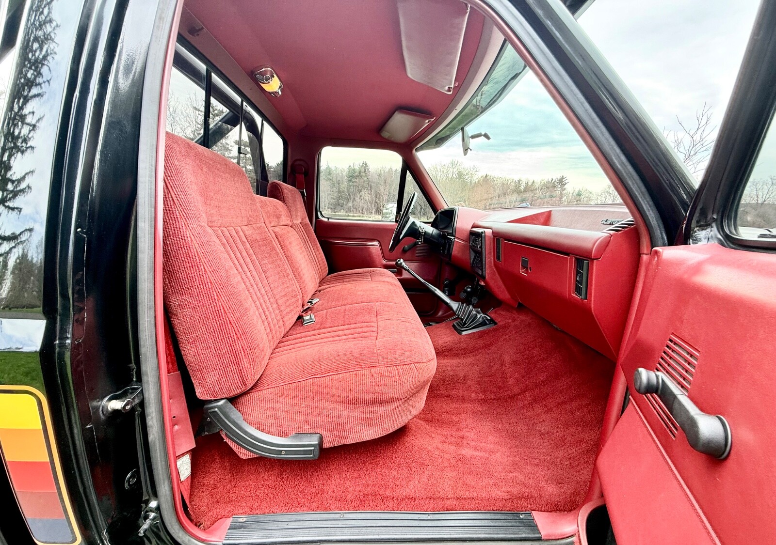 Ford-F-250-1988-Standard-Cab-Pickup-27