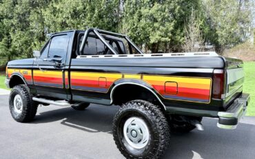 Ford-F-250-1988-Standard-Cab-Pickup-4