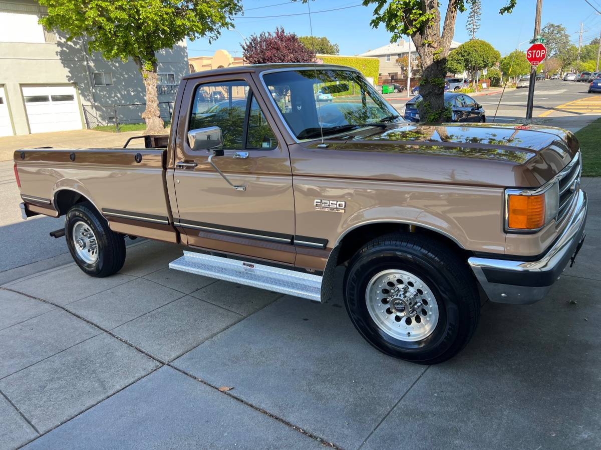 Ford-F-250-1989-1