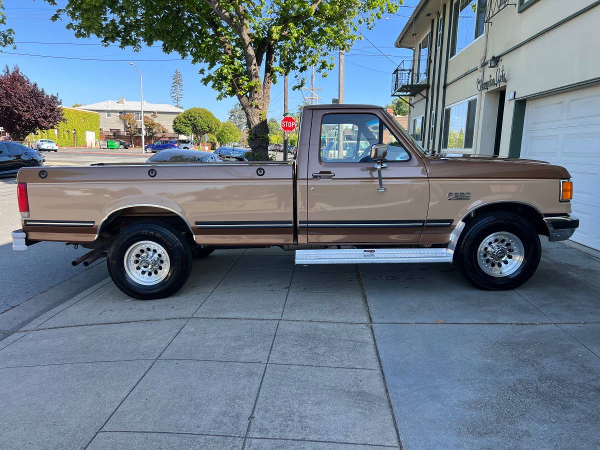 Ford-F-250-1989-7