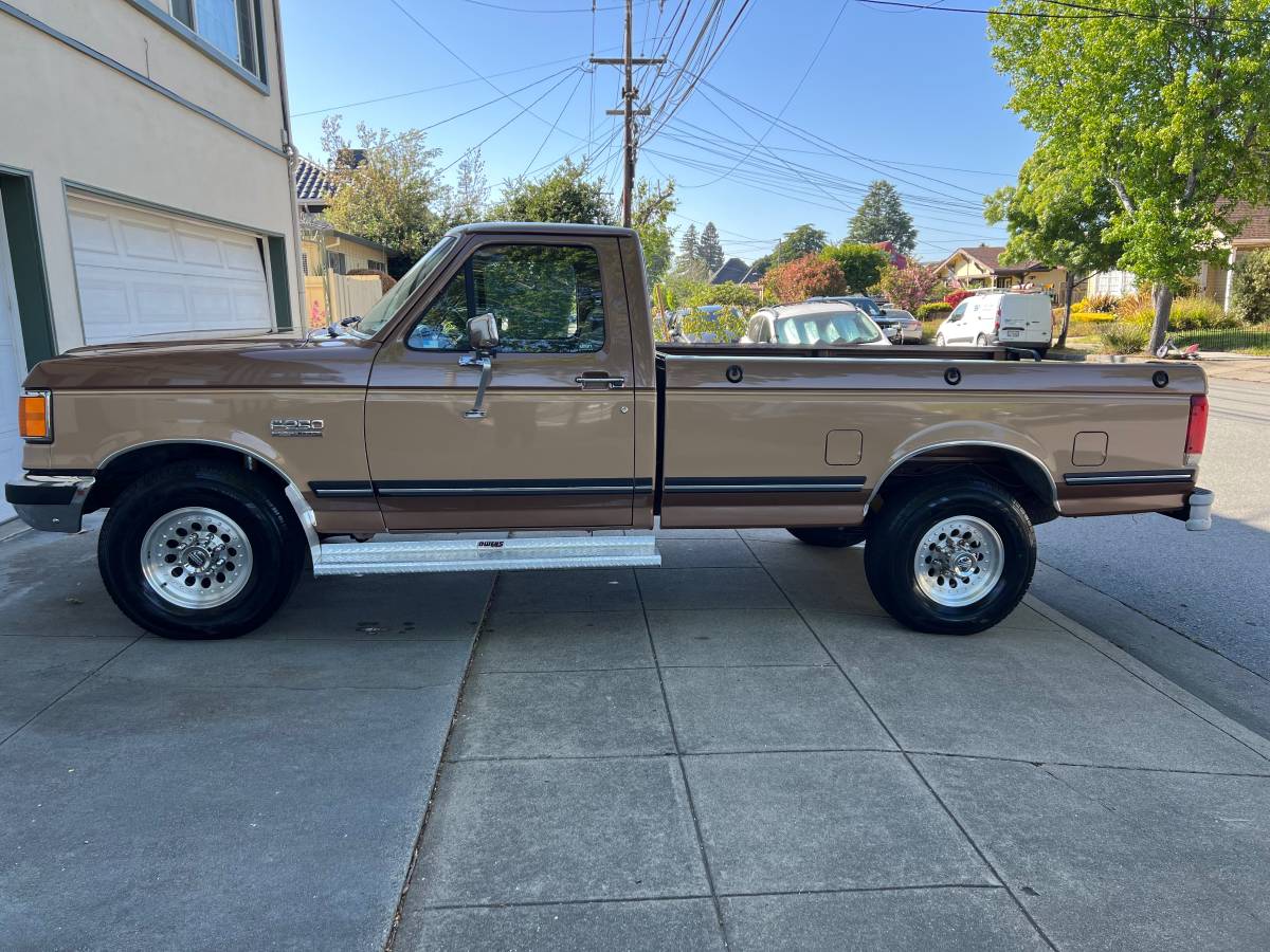 Ford-F-250-1989-9