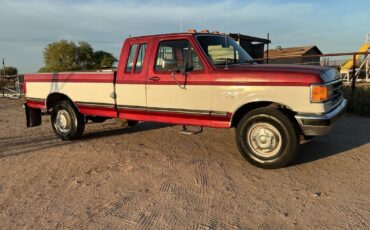Ford-F-250-1989-Extended-Cab-Pickup-2
