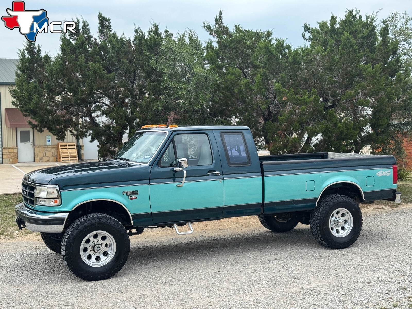 Ford-F-250-1994-Extended-Cab-Pickup-2