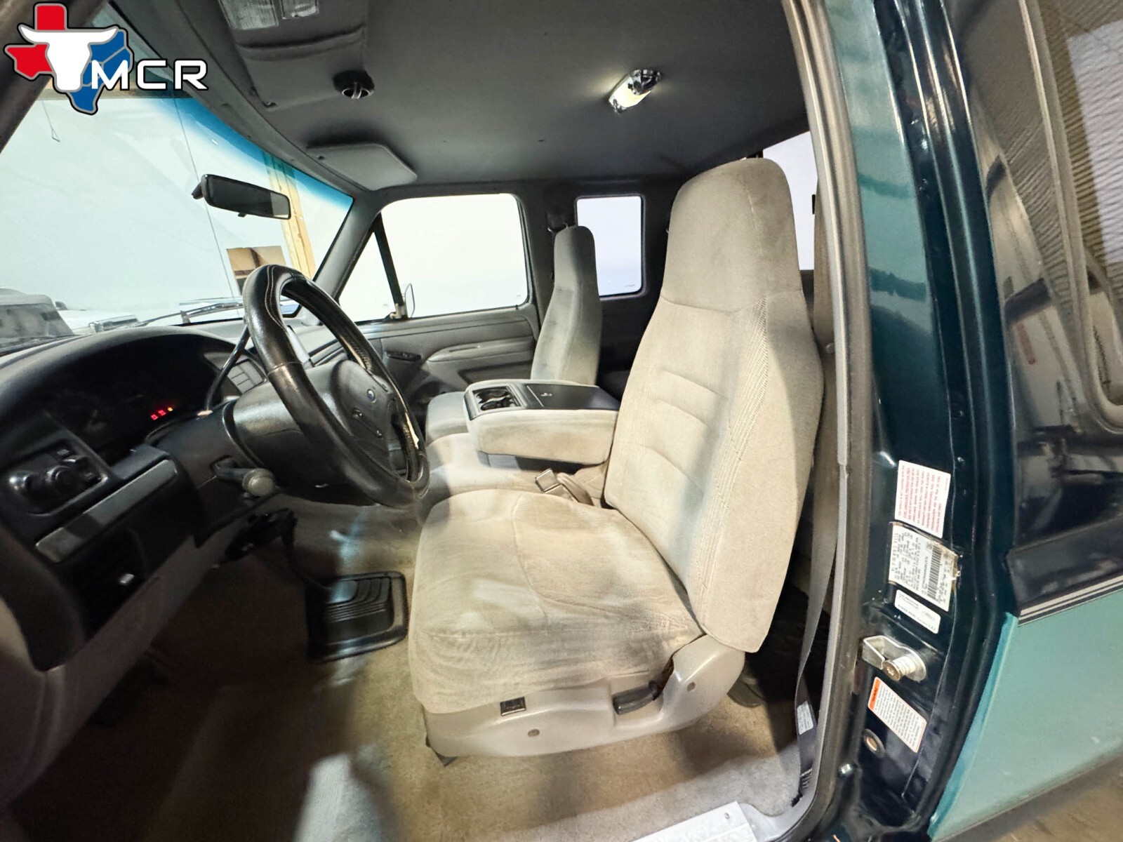 Ford-F-250-1994-Extended-Cab-Pickup-4