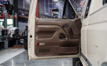 Ford-F-250-1994-Pickup-Truck-25