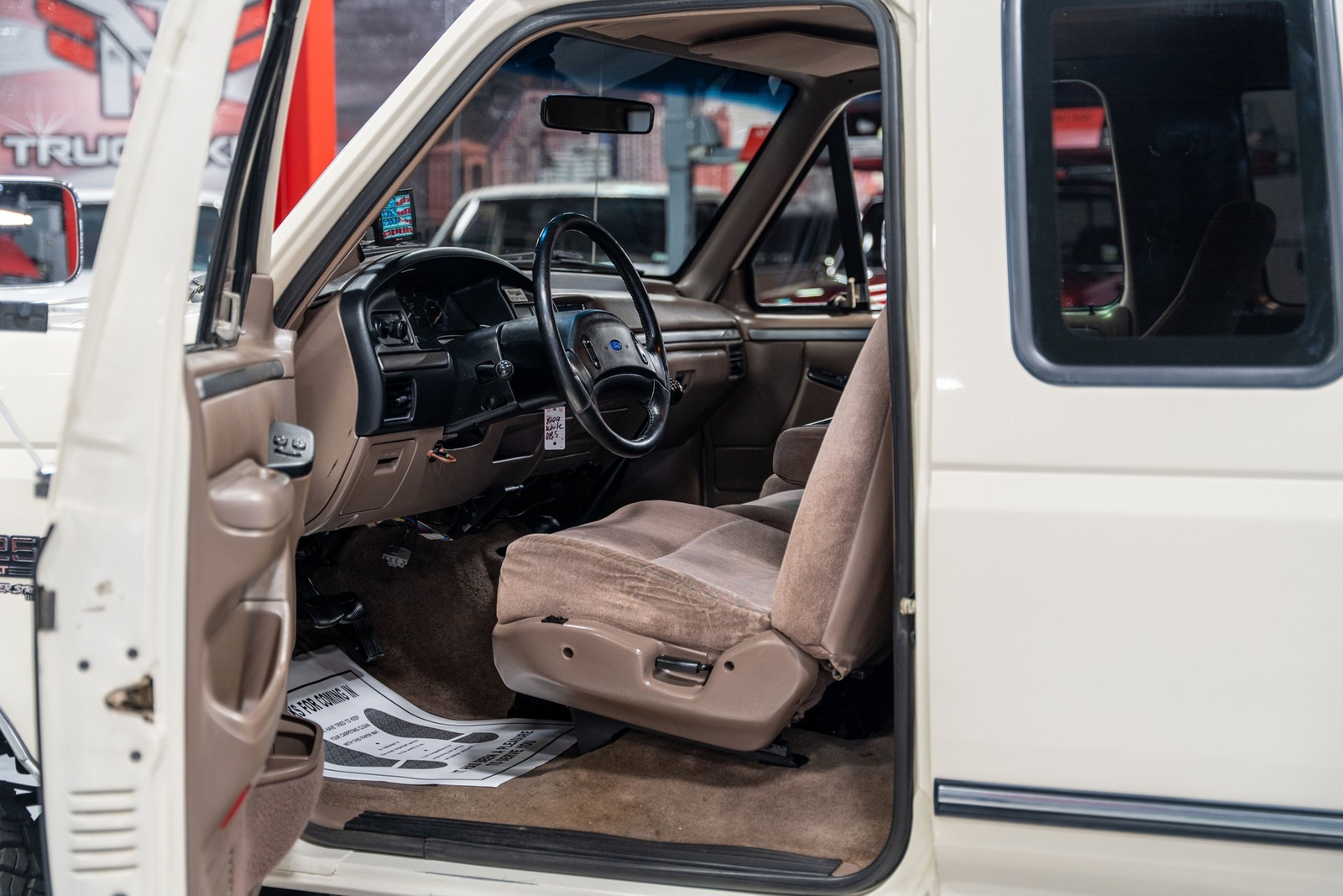 Ford-F-250-1994-Pickup-Truck-27