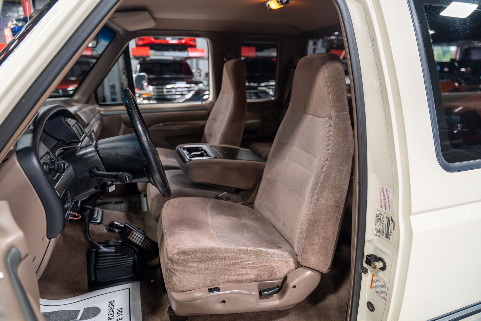 Ford-F-250-1994-Pickup-Truck-30