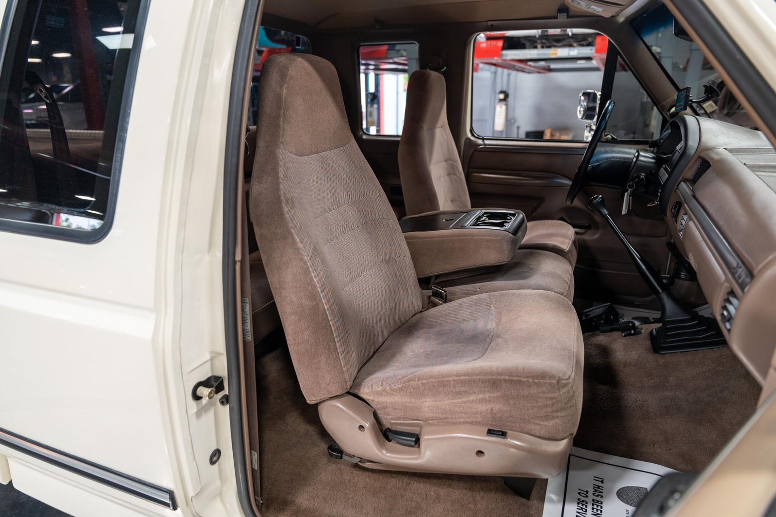 Ford-F-250-1994-Pickup-Truck-36