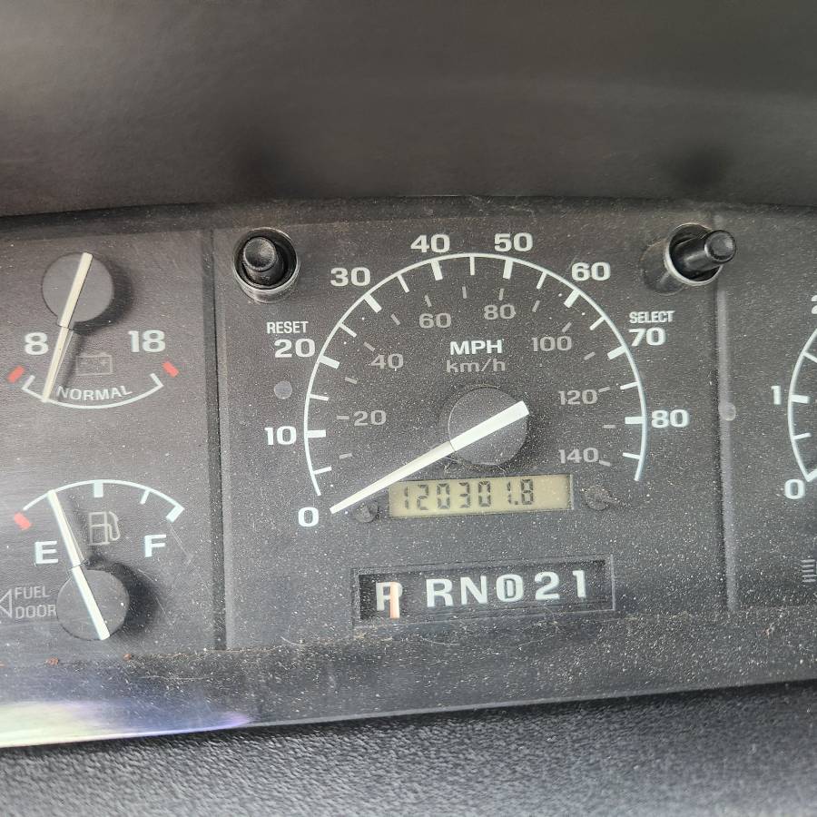 Ford-F-250-1994-white-5