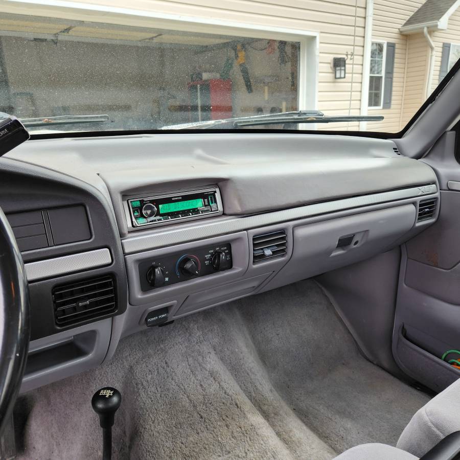 Ford-F-250-1994-white-6