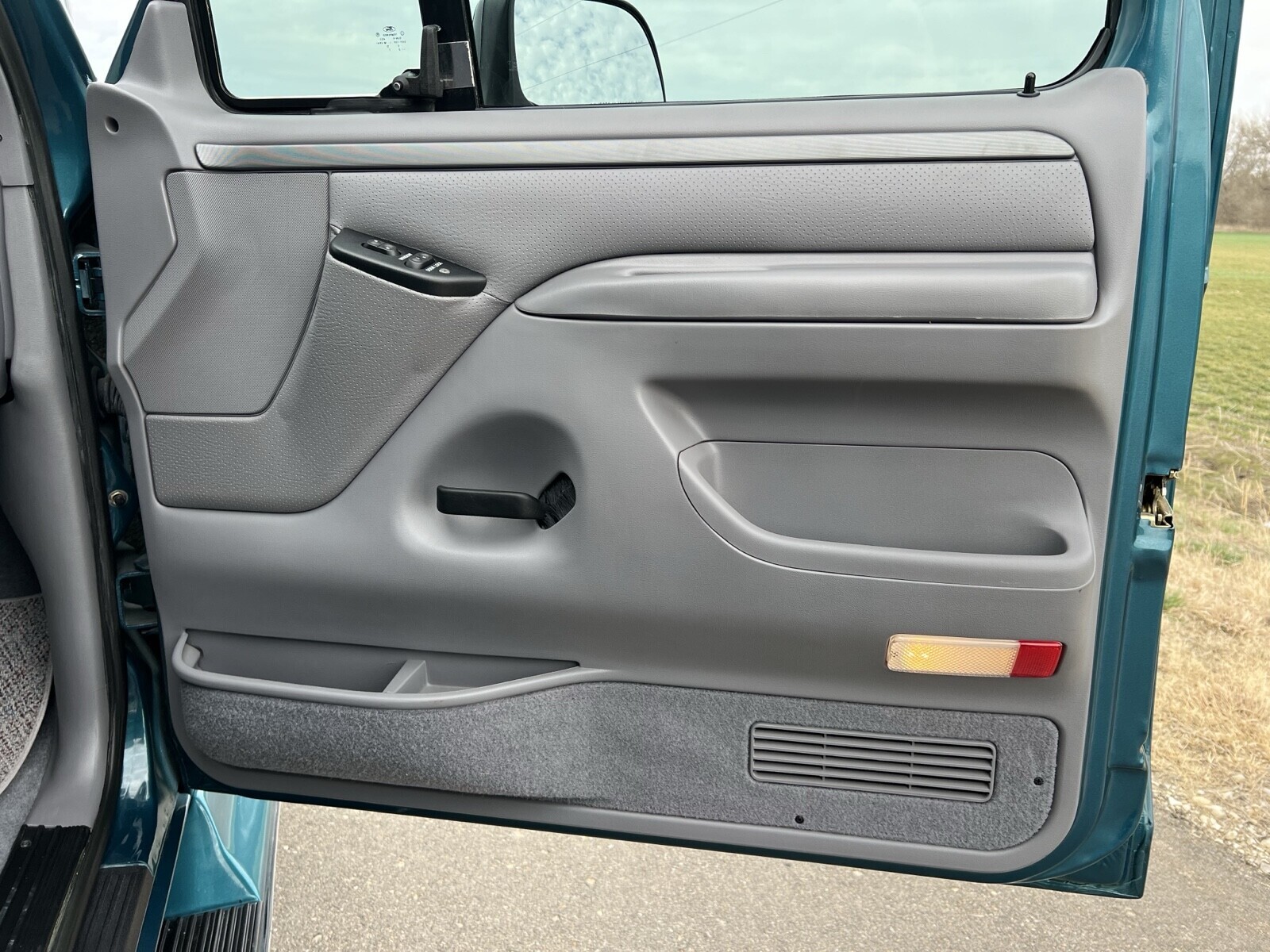 Ford-F-250-1995-28