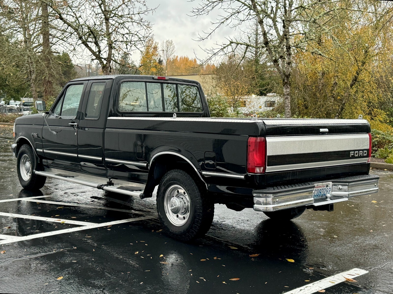 Ford-F-250-1995-Extended-Cab-Pickup-1