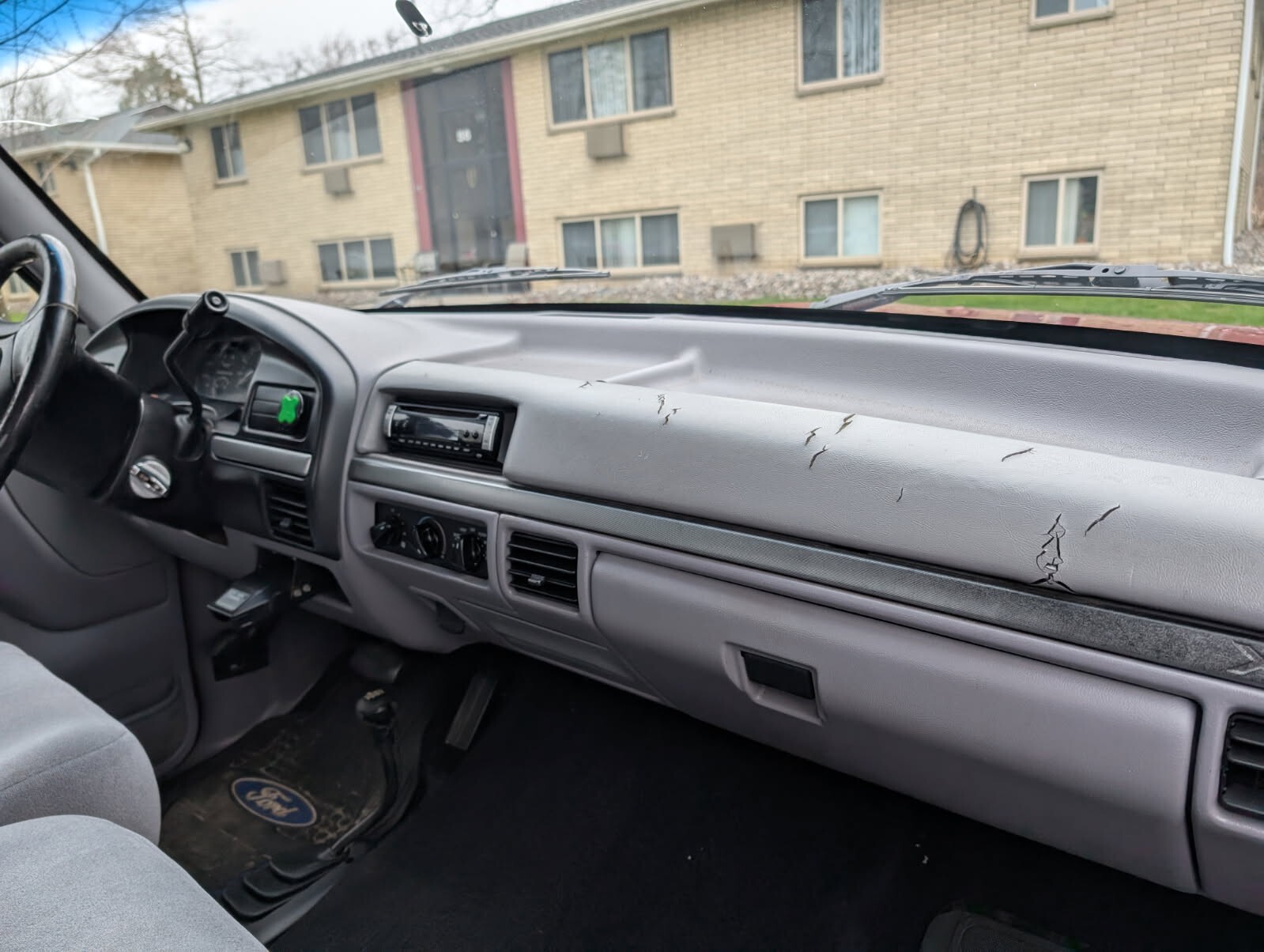 Ford-F-250-1995-Extended-Cab-Pickup-13