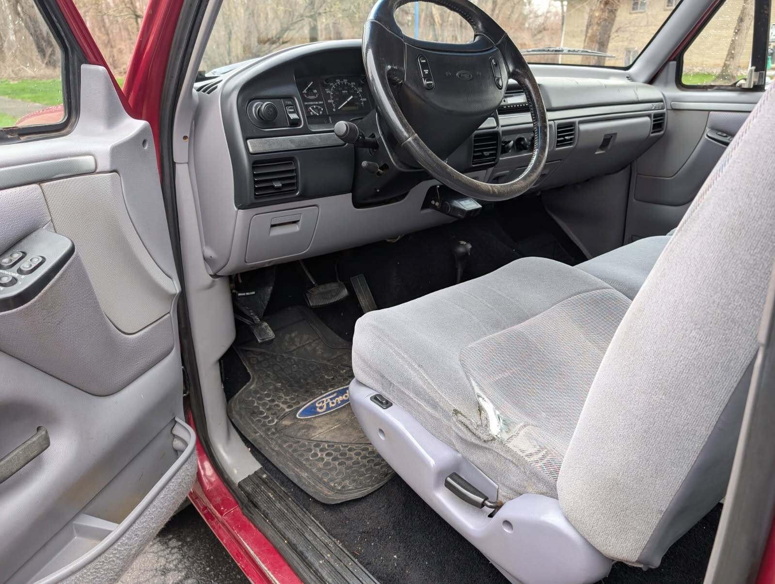 Ford-F-250-1995-Extended-Cab-Pickup-15
