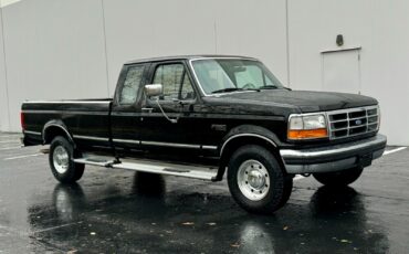Ford-F-250-1995-Extended-Cab-Pickup-2