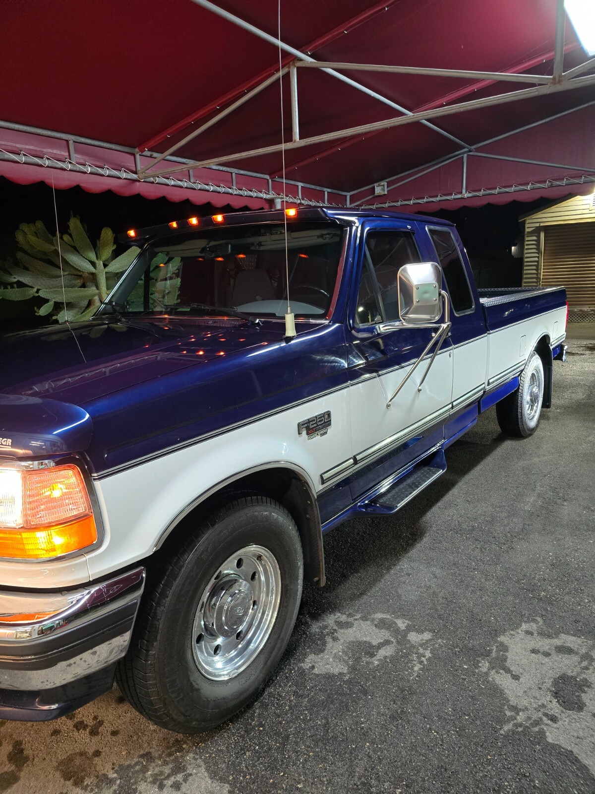 Ford-F-250-1995-Extended-Cab-Pickup-2