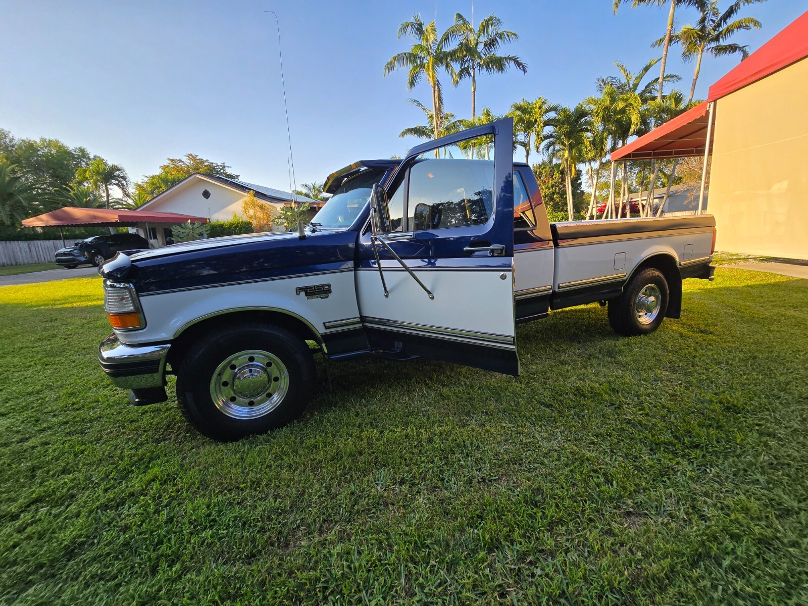 Ford-F-250-1995-Extended-Cab-Pickup-28