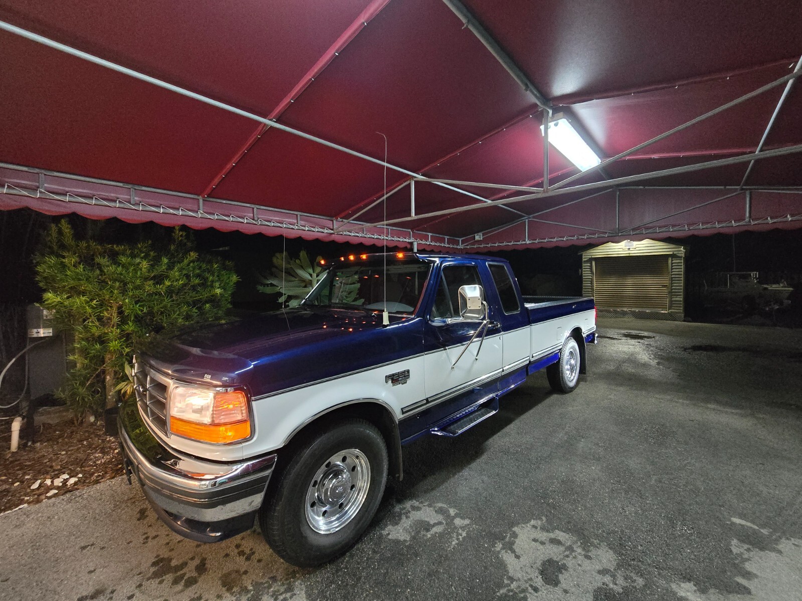 Ford-F-250-1995-Extended-Cab-Pickup-3