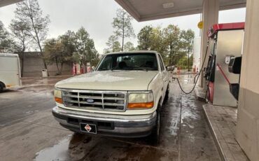 Ford-F-250-diesel-1993-white-1