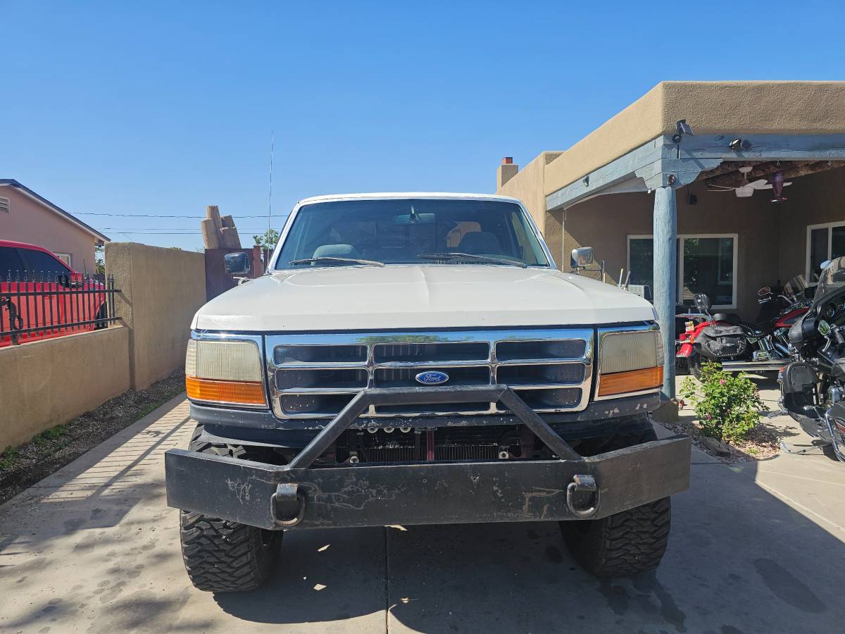 Ford-F-250-diesel-1995-white-5
