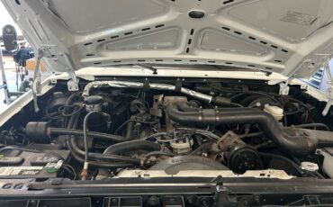 Ford-F-250-xlt-1991-white-10