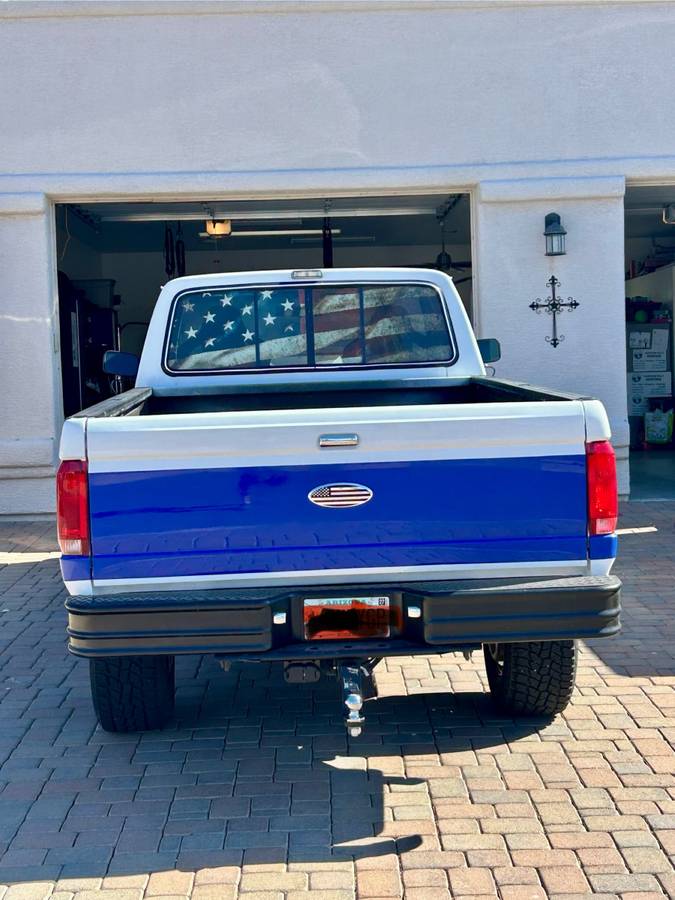 Ford-F-250-xlt-1991-white-2