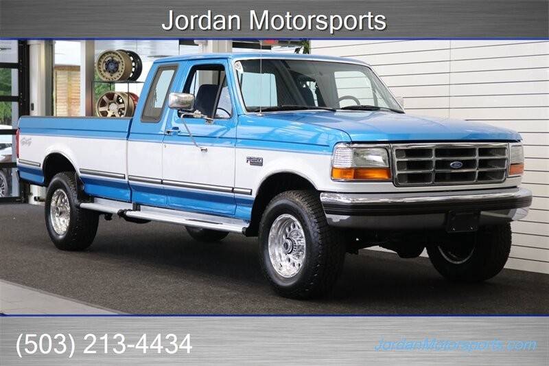 Ford-F-250-xlt-1995-white-1