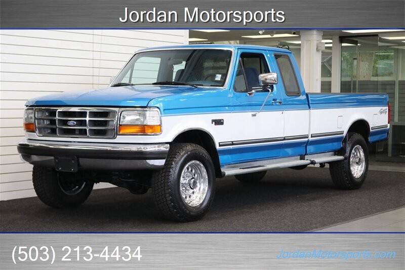 Ford-F-250-xlt-1995-white-2