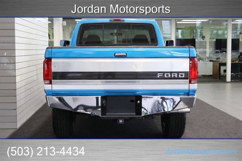 Ford-F-250-xlt-1995-white-8