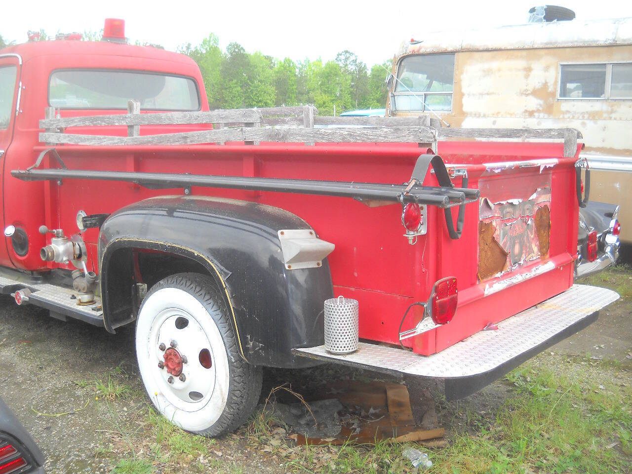 Ford-F-350-1953-Pickup-Truck-3