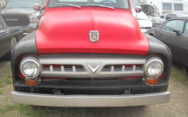 Ford-F-350-1953-Pickup-Truck-4