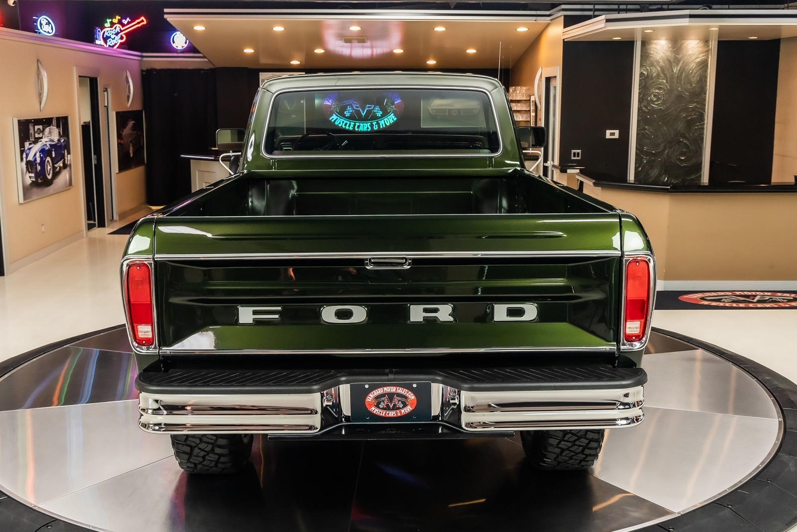 Ford-F-350-1979-Pickup-Truck-15