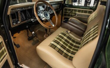 Ford-F-350-1979-Pickup-Truck-2