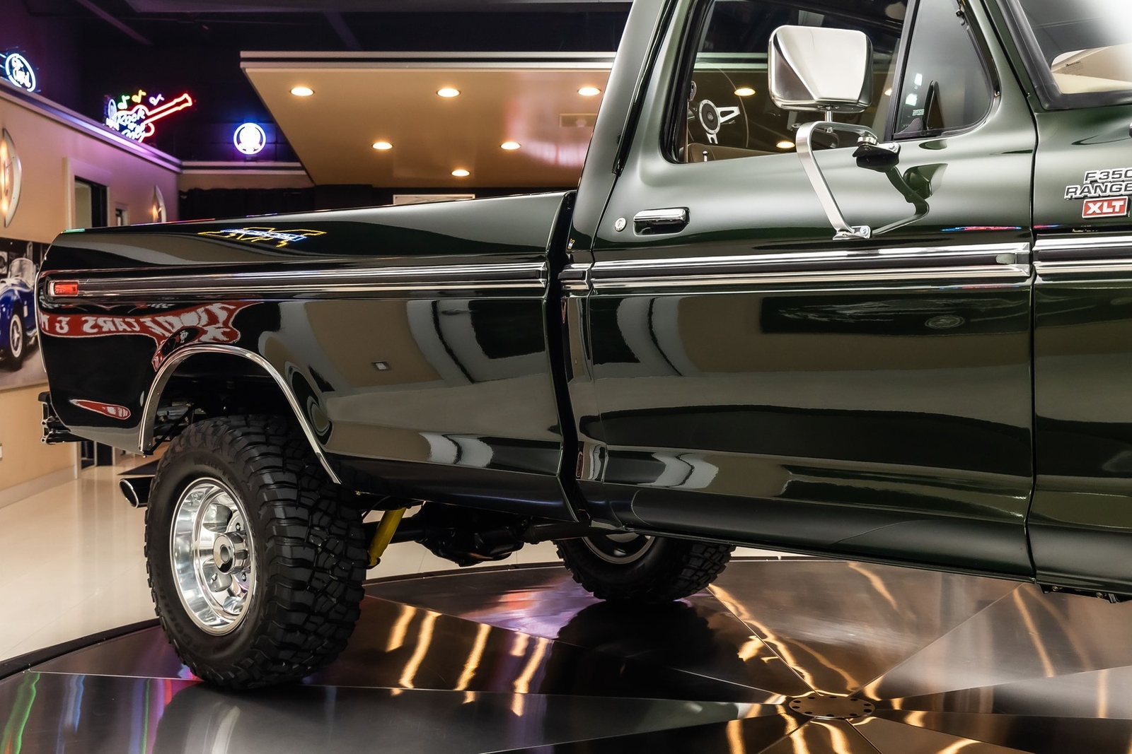 Ford-F-350-1979-Pickup-Truck-22