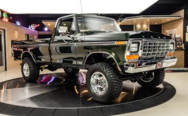 Ford-F-350-1979-Pickup-Truck-9