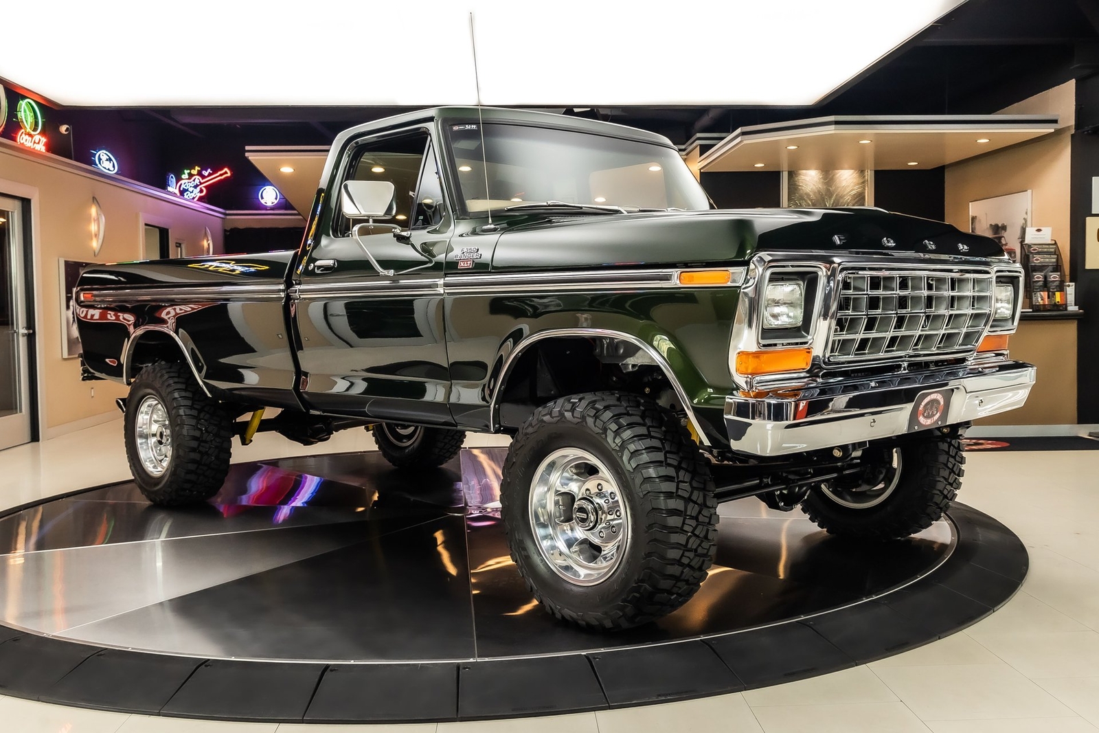 Ford-F-350-1979-Pickup-Truck-9