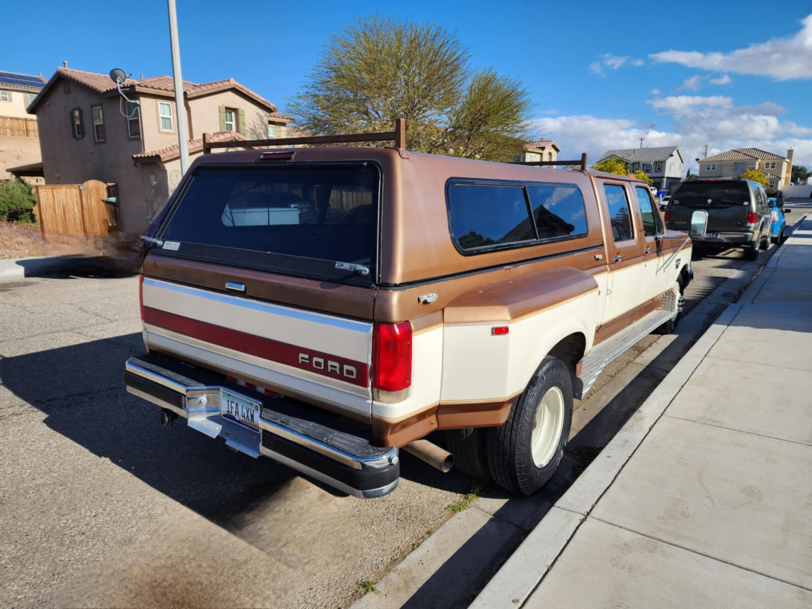 Ford-F-350-1988-3