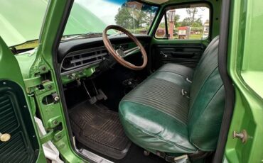 Ford-F-350-diesel-1972-green-1