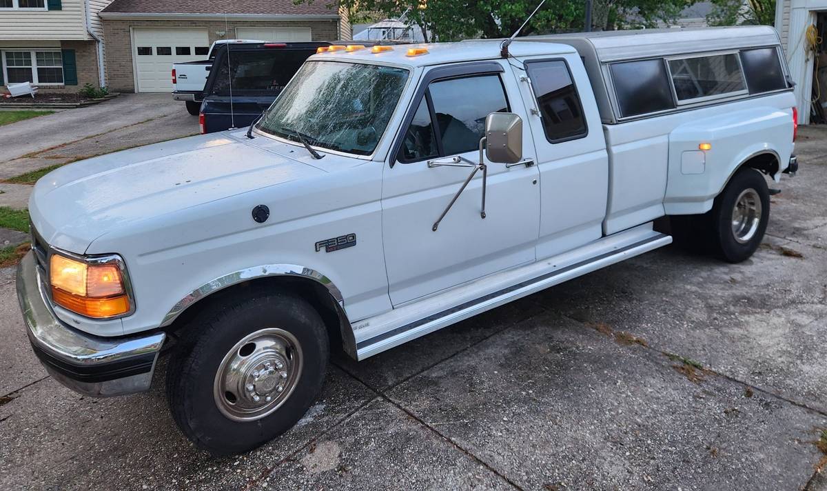 Ford-F-350-dually-7.3l-idi-turbo-diesel-1993-white-1