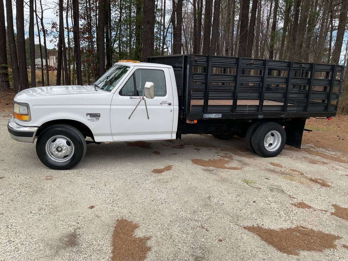 Ford-F-350-dump-truck-5-speed-diesel-1995-white-1