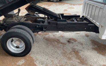 Ford-F-350-dump-truck-5-speed-diesel-1995-white-19